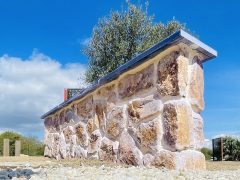 muret parement gneiss roux